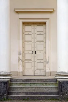 Temple of the Three Graces, door