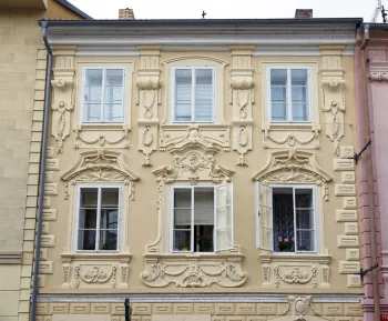 Burgher's House Široká Street № 14, facade