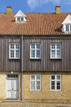 Moravian Brethren’s House, Eastern Front Building (Little Brethren’s House), facade detail of the back side