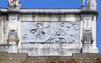 Place Stanislas, Here Arch (Arc Héré), right bas-relief