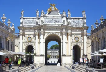 Place Stanislas, Here Arch (Arc Héré), south elevation