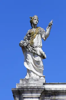 Place Stanislas, Here Arch (Arc Héré), statue of Ceres