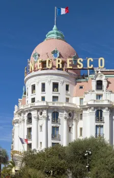 Hotel Negresco, corner tower (east elevation)