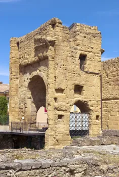 Roman Theatre of Orange, quadrifons