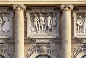 Lower Saxon State Museum Hanover, facade detail with relief