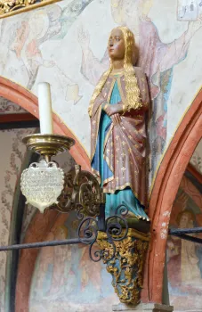 Holy Spirit Hospital, statue of Saint Catherine on the rood screen