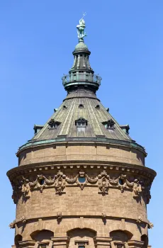 Mannheim Water Tower, upper structure and roof