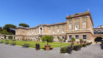 Vatican Museums, Vatican Pinacotheca, southeast elevation