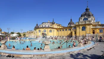 Széchenyi Thermal Bath, outdoor thermal pool