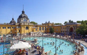 Széchenyi Thermal Bath, outdoor thermal pool