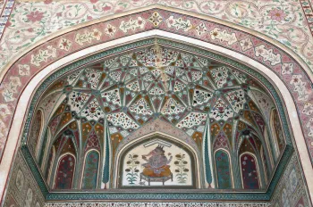Amber Fort, Ganesh Gate, detail of the gate's iwan