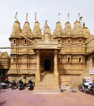 Chandraprabhu Jain Temple