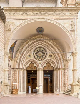 Basilica of Saint Francis of Assisi, main portal of the lower church