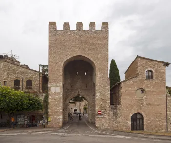 Gate of Saint Peter, west elevation
