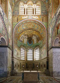 Basilica of San Vitale, altar in front of the apse