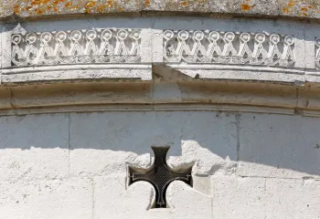 Mausoleum of Theodoric, facade detail with frieze and cross-shaped light well