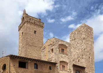 Towers of the Ardinghelli, and Torre Grossa