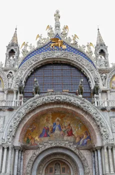 St Mark's Basilica, tympana, archivolts and lunette of main portal and upper window