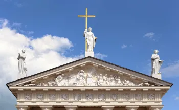 Vilnius Cathedral, pediment