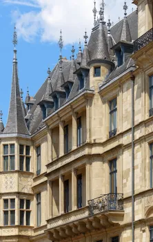 Grand Ducal Palace, facade detail