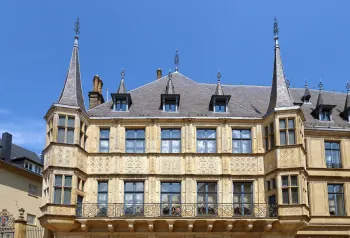 Grand Ducal Palace, upper part of the facade of the old city hall