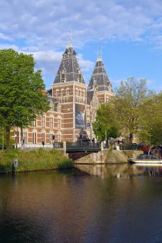 Rijksmuseum, behind Singelgracht (east elevation)