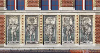 Rijksmuseum, tile panels of the northeastern facade