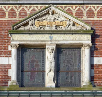 Rijksmuseum, window of the northeastern facade