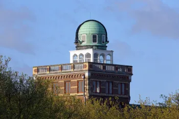 Geodesy Building, tower with observatory