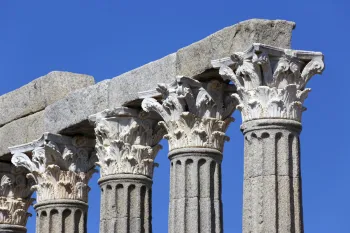 Roman Temple of Évora, capitals