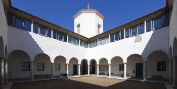 University of Évora, College of the Holy Spirit, cloister