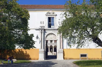 University of Évora, College of the Holy Spirit, main portal