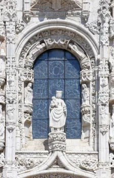 Monastery of the Hieronymites, Church of Saint Mary, South Portal window and statue of Virgin Mary with Child Jesus