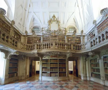 Royal Building of Mafra, Library, southern entrance
