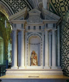 National Palace of Pena, chapel, side altar