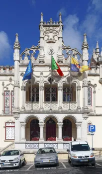 Sintra Town Hall, loggia