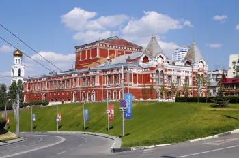 Gorky Drama Theatre, from Kuybyshev Street