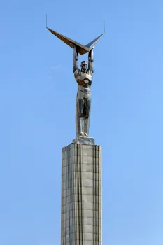 Monument of Glory, north elevation