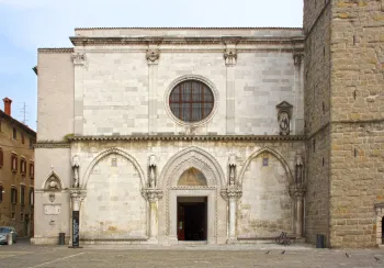 Cathedral of the Assumption of the Blessed Virgin Mary, main facade