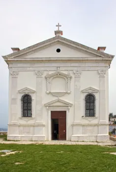 St. George's Parish Church, main facade