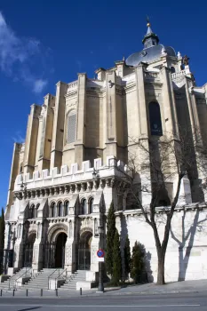 Almudena Cathedral, south elevation