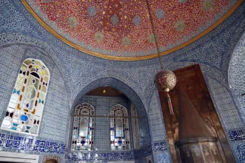 Topkapi Palace, Baghdad Kiosk, interior