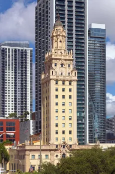 Freedom Tower, southeast elevation