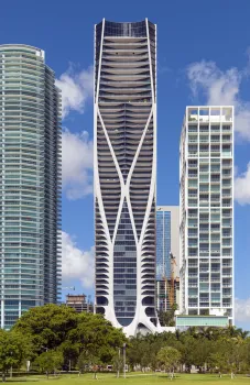 One Thousand Museum, east elevation, view from Maurice A. Ferré Park