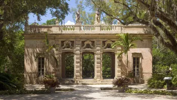 Villa Vizcaya, gardens, casino