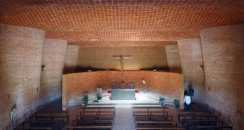 Church of Atlántida, interior